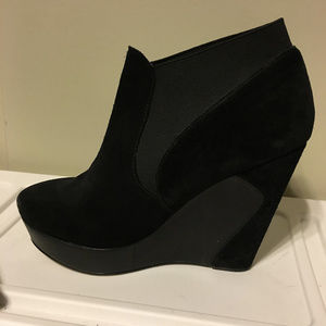 MRKT black suede platform booties size 7.5